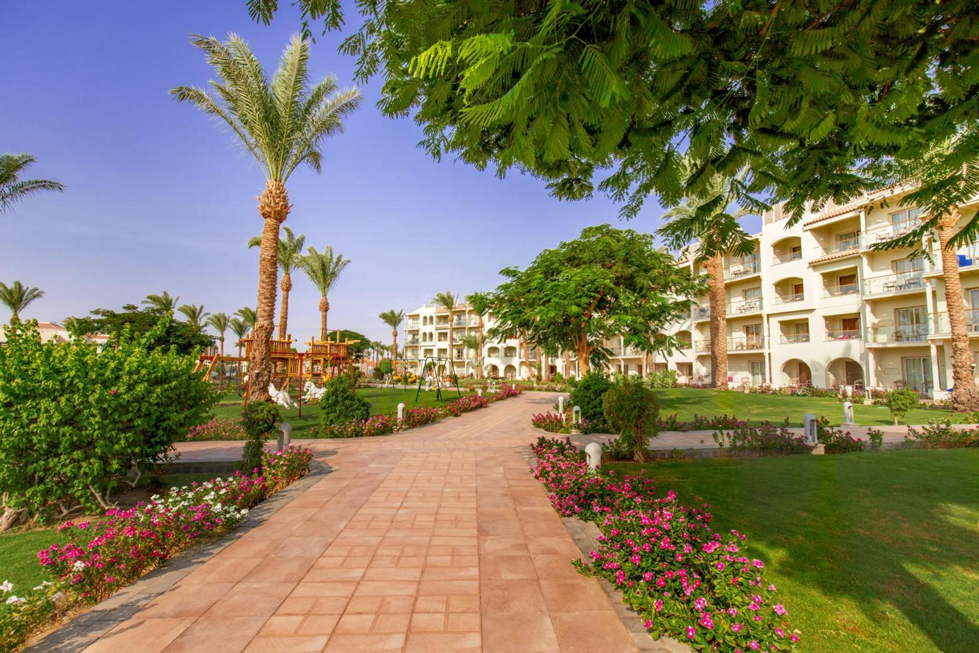 Pickalbatros Dana - Aqua Park Resort