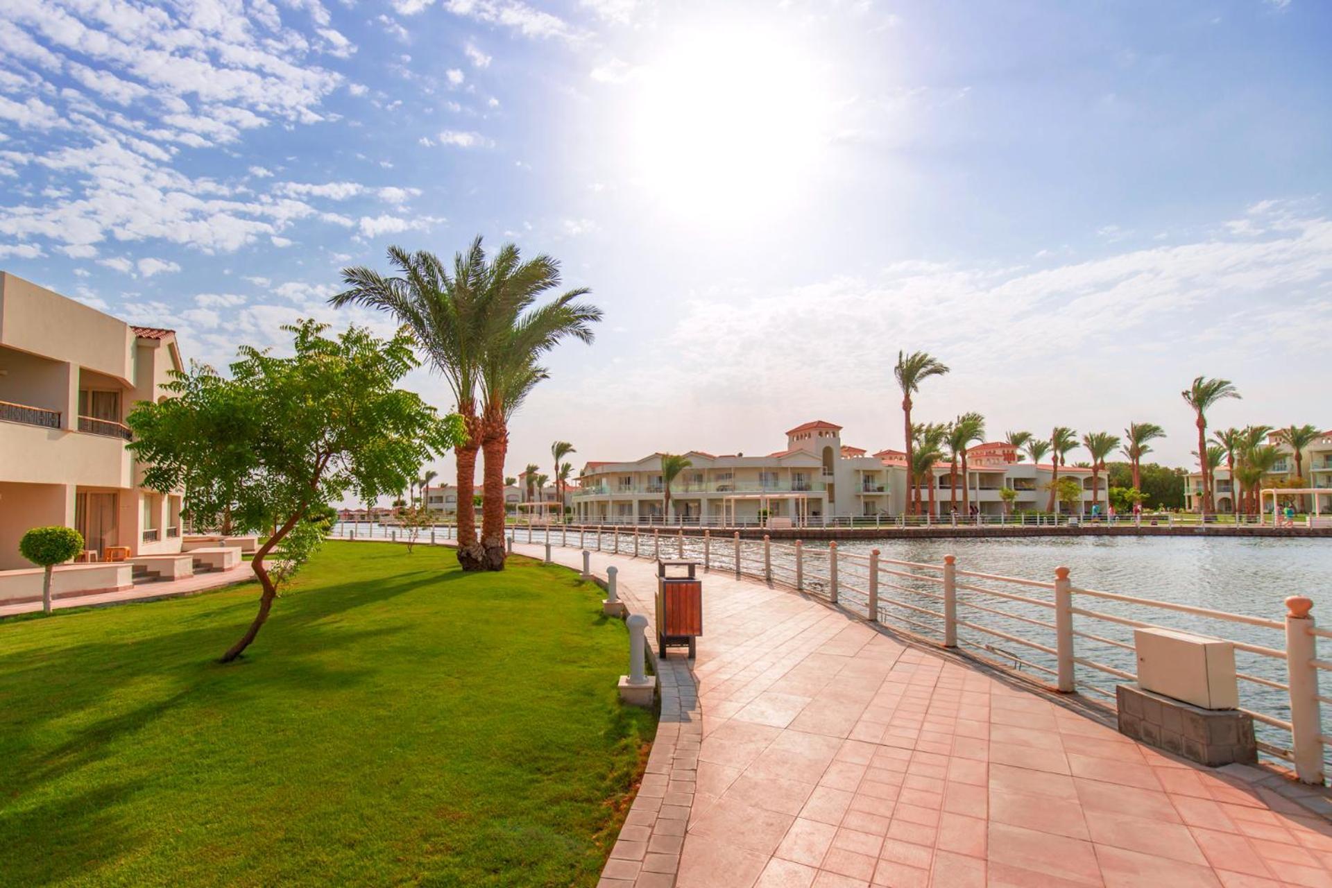 Resort Pickalbatros Dana - Aqua Park 5*